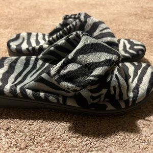 Vionic Zebra print Slip In Slippers
